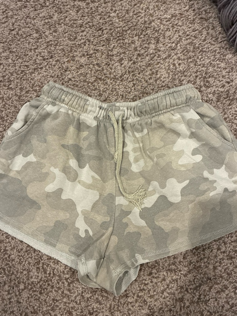 Women’s Camo Drawstring Lounge Shorts - Sage Green